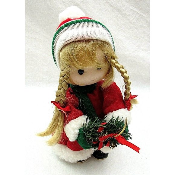Vintage Terrys Village Christmas Musical Girl Doll Animated Jingle Bells Rare - Picture 1 of 7